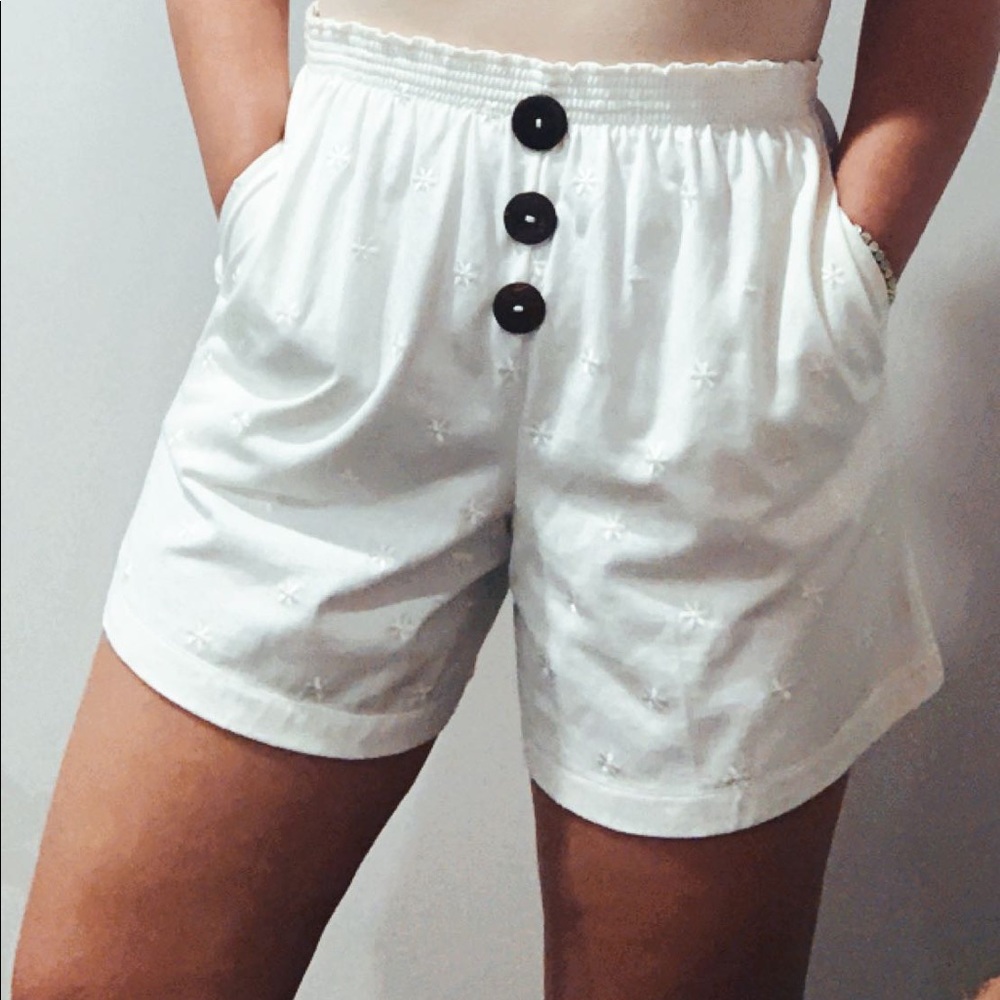 Vintage High-Waisted Flower Shorts!